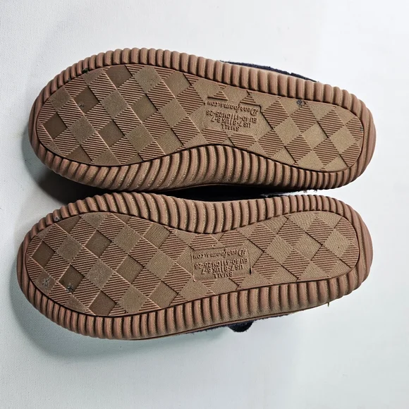 Dearfoams Men's Alpine Brixen Indoor/Outdoor Memory Foam Comfort Boot si… - Picture 9 of 12